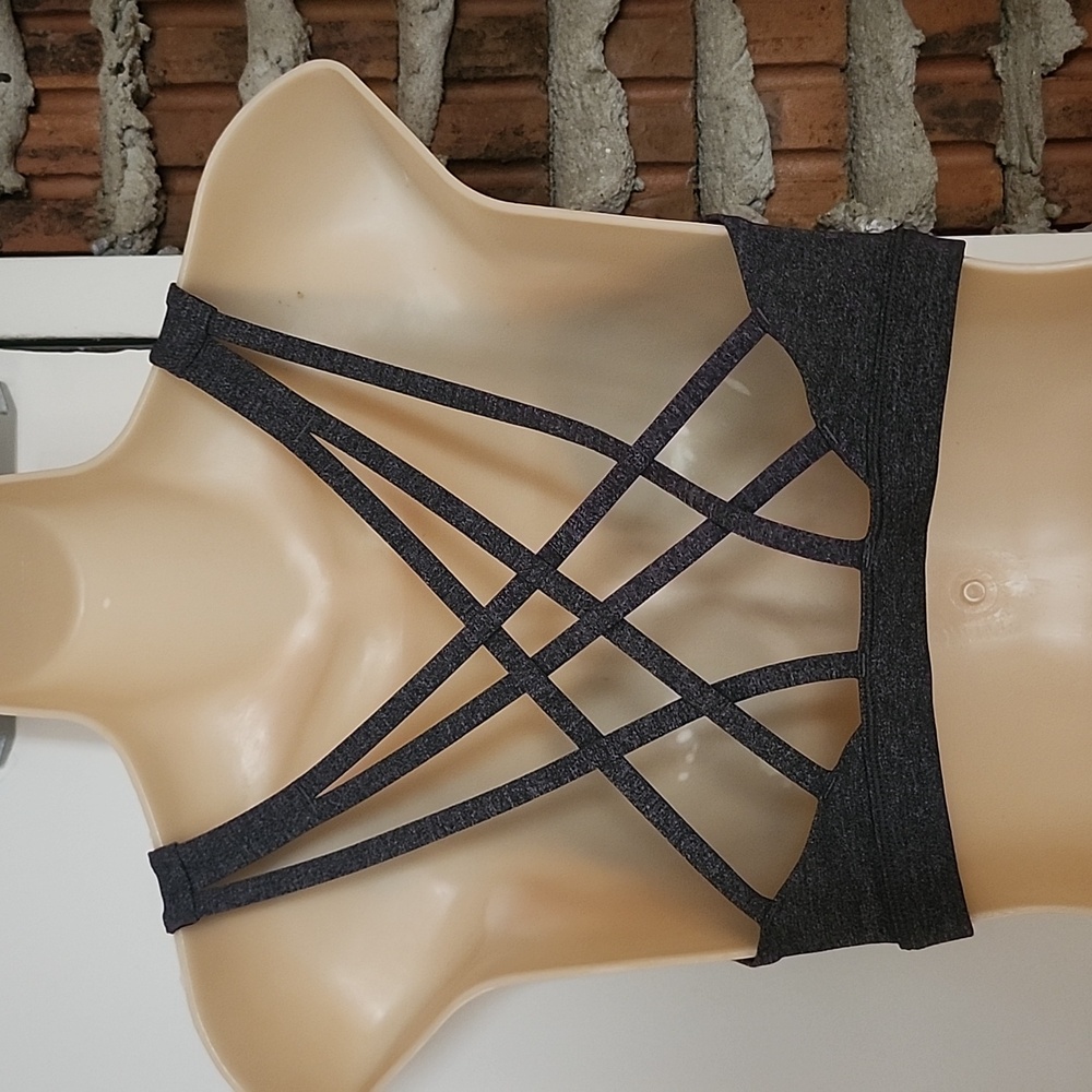 Lululemon Gray Charcoal Strappy Sportsbra Sports Bra Size 8